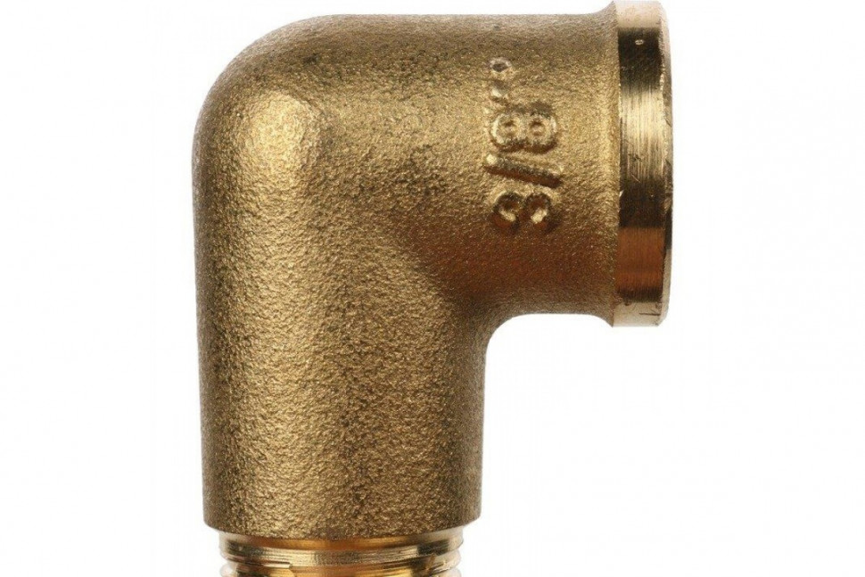 Угольник НВ 3/8 STOUT
