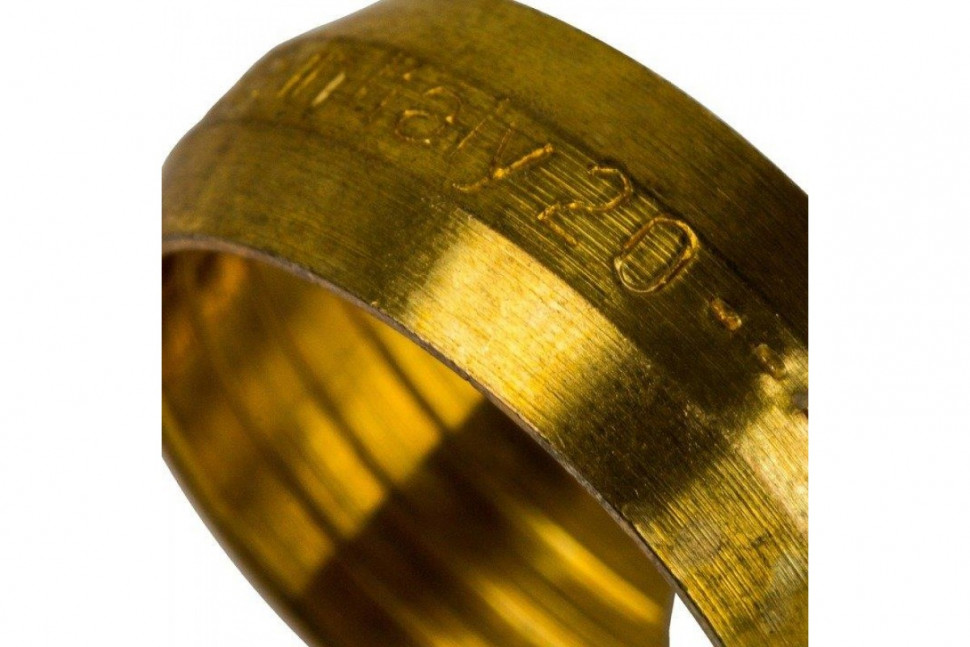 Фитинг компрессионный для труб PE-X 20х2,8х3/4" STOUT